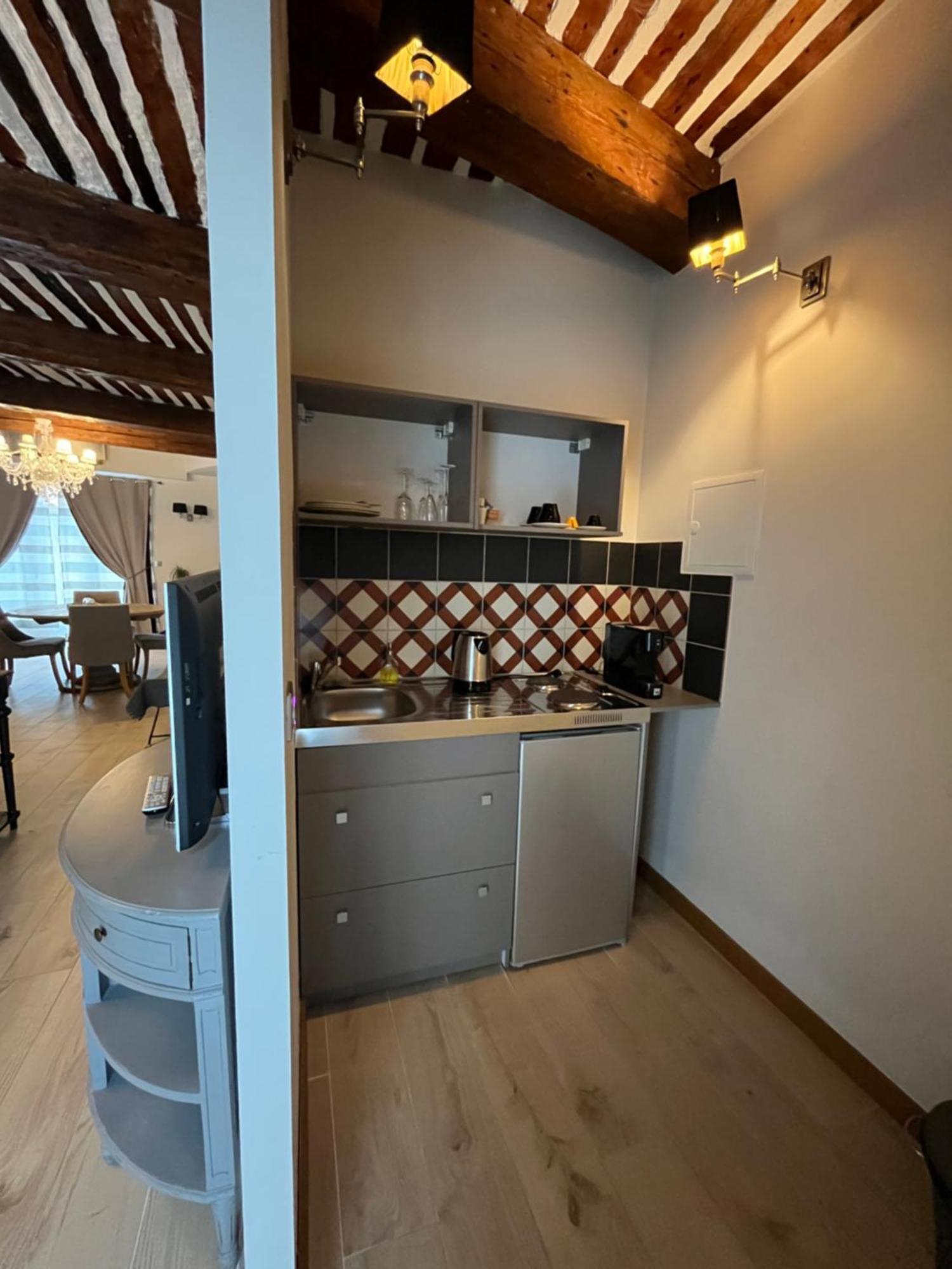 Maison D'Hotes Les Varietes Saint-Rémy-de-Provence Dış mekan fotoğraf