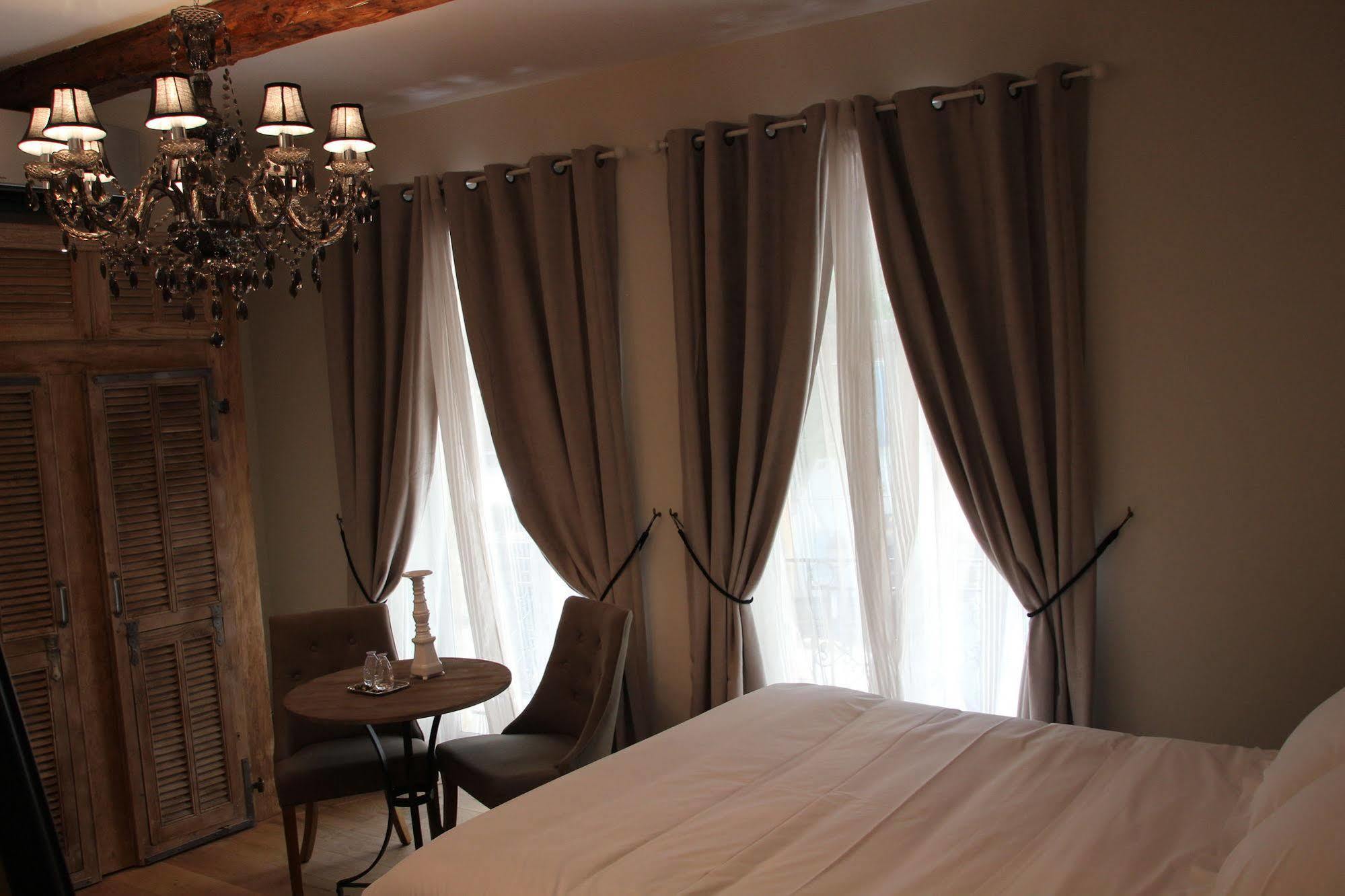 Maison D'Hotes Les Varietes Saint-Rémy-de-Provence Dış mekan fotoğraf