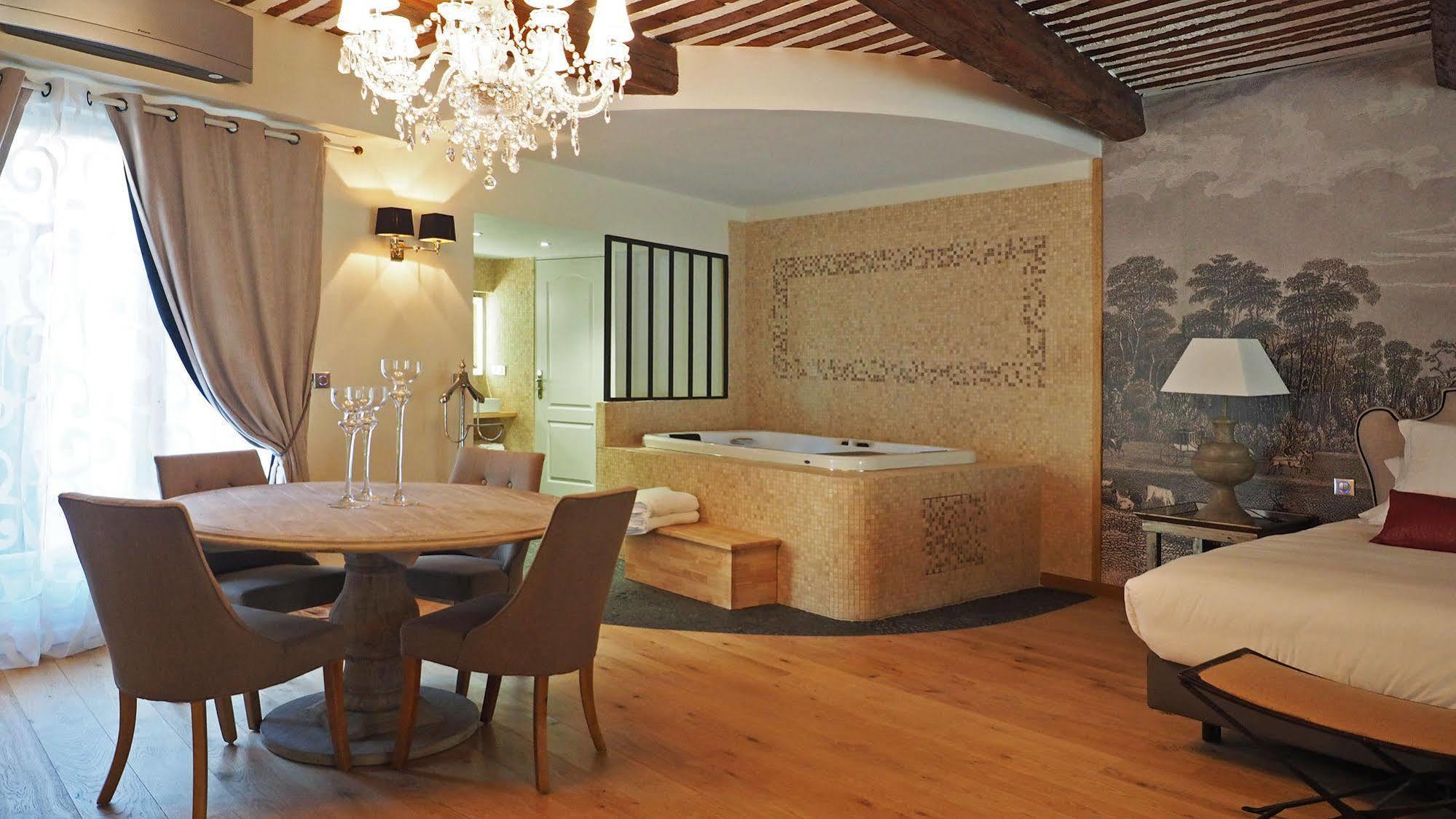 Maison D'Hotes Les Varietes Saint-Rémy-de-Provence Dış mekan fotoğraf